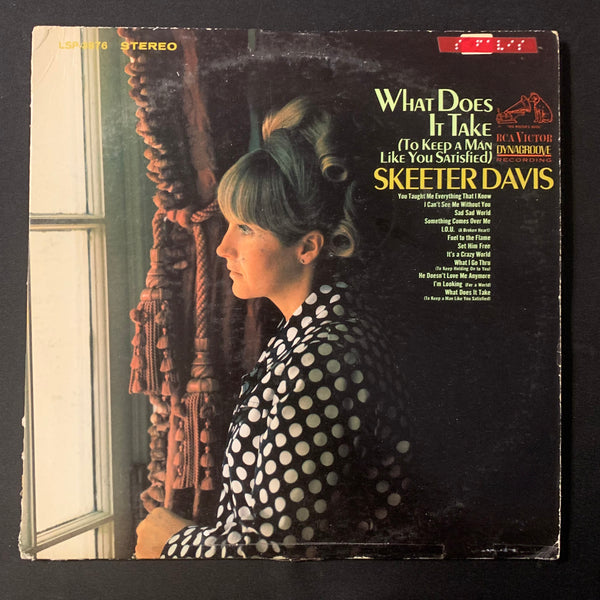 LP Skeeter Davis 'What Does It Take (To Keep a Man Like You Satisfied)' (1967) VG/VG vinyl record