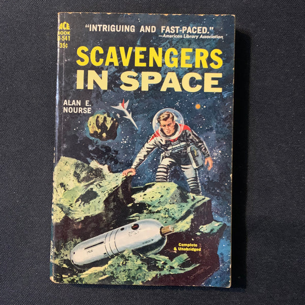 BOOK Alan E. Nourse 'Scavengers In Space' (1959) Ace PB pulp science fiction