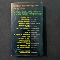 BOOK Robert Mills (ed) 'Worlds Of Science Fiction' (1970) PB science fiction anthology