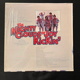 LP Mighty Clouds of Joy 'Kickin' (1975) VG+/VG+ vinyl record