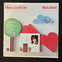 LP Wanda Jackson 'A Woman Lives For Love' (1970) VG+/VG vinyl record