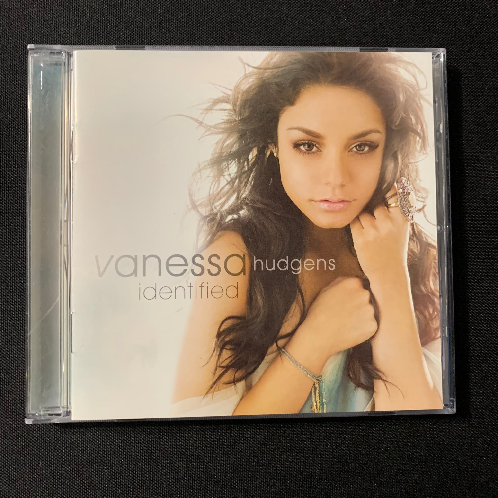 CD Vanessa Hudgens 'Identified' (2008) Sneakernight – The